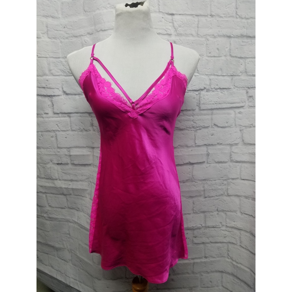 Victoria's Secret hot pink lingere